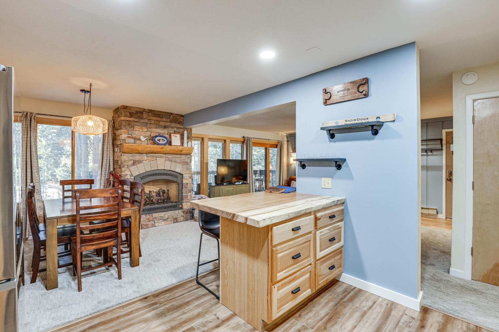Snowdogs Breck Condo With Fireplace Walk To Lifts Breckenridge Extérieur photo